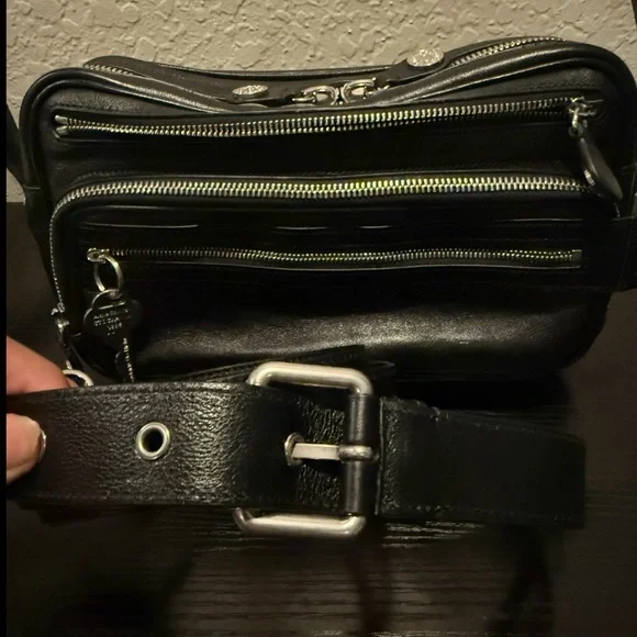 Acne Studios Camero Bag - Picture 13 of 16